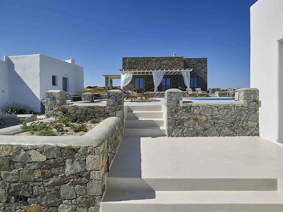 Lithos Luxury Rooms (Adults Only) Adamantas  Dış mekan fotoğraf