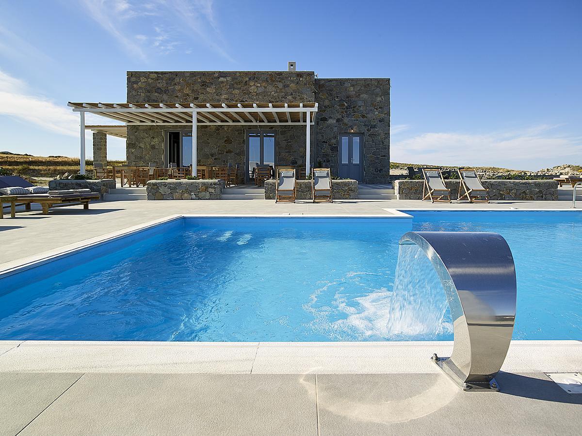 Lithos Luxury Rooms (Adults Only) Adamantas  Dış mekan fotoğraf