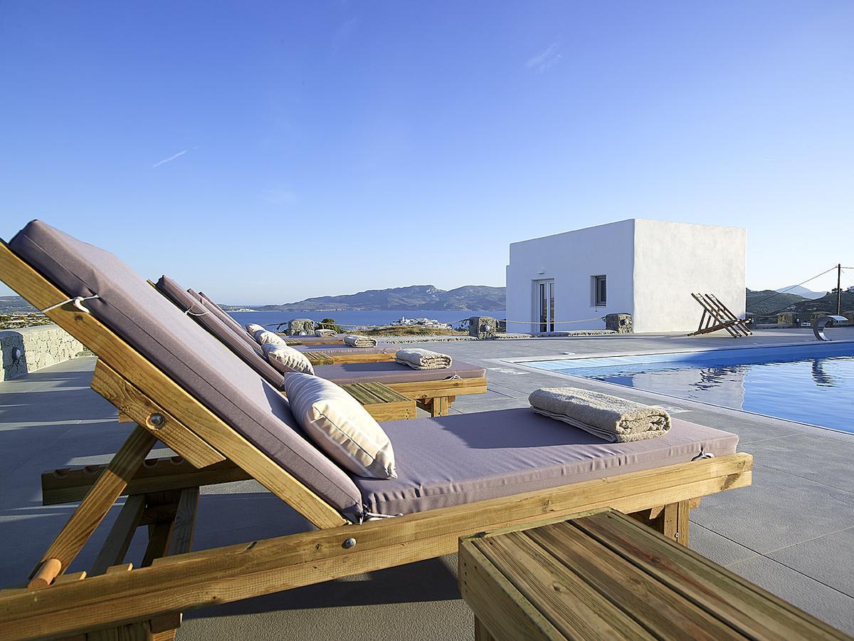 Lithos Luxury Rooms (Adults Only) Adamantas  Dış mekan fotoğraf