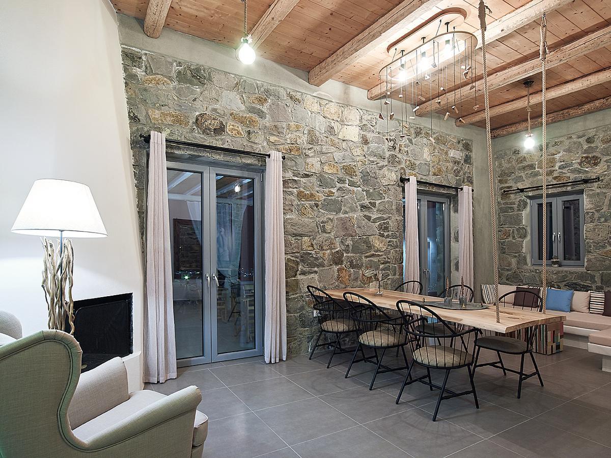 Lithos Luxury Rooms (Adults Only) Adamantas  Dış mekan fotoğraf