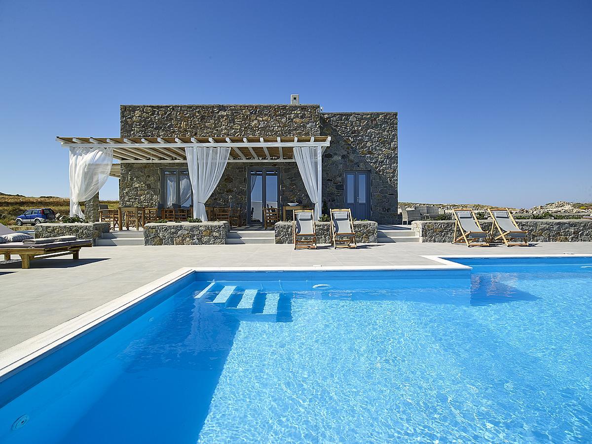 Lithos Luxury Rooms (Adults Only) Adamantas  Dış mekan fotoğraf