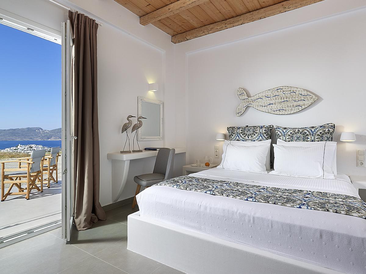 Lithos Luxury Rooms (Adults Only) Adamantas  Dış mekan fotoğraf