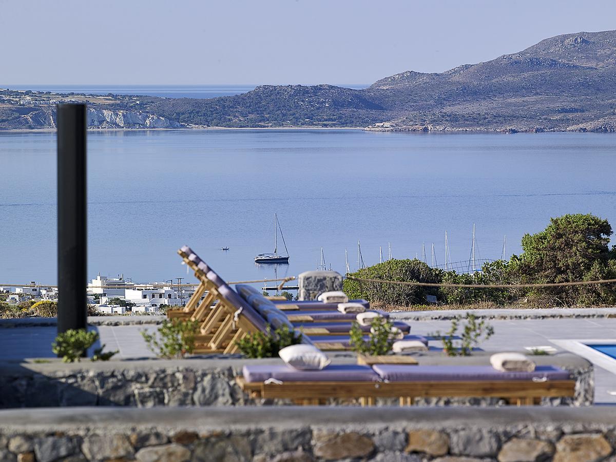 Lithos Luxury Rooms (Adults Only) Adamantas  Dış mekan fotoğraf