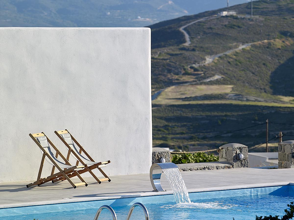 Lithos Luxury Rooms (Adults Only) Adamantas  Dış mekan fotoğraf