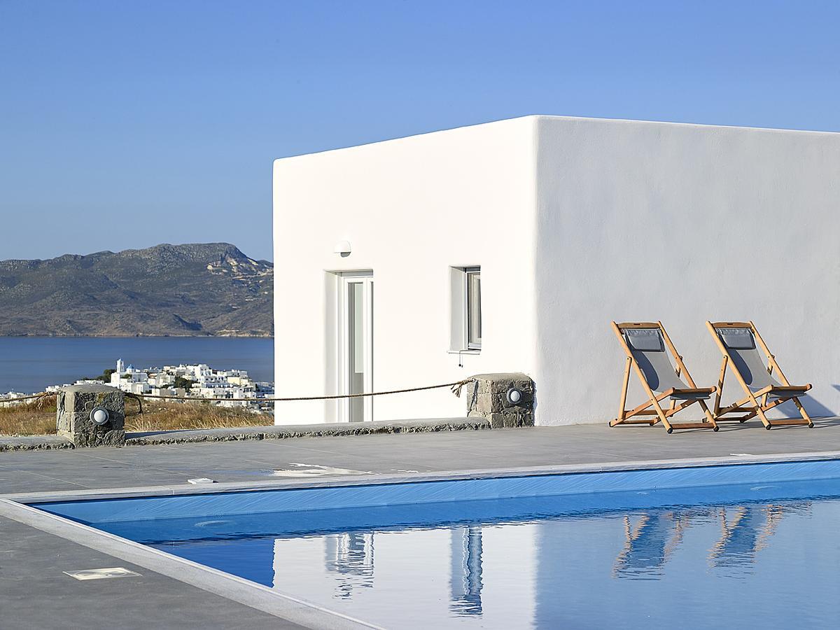 Lithos Luxury Rooms (Adults Only) Adamantas  Dış mekan fotoğraf
