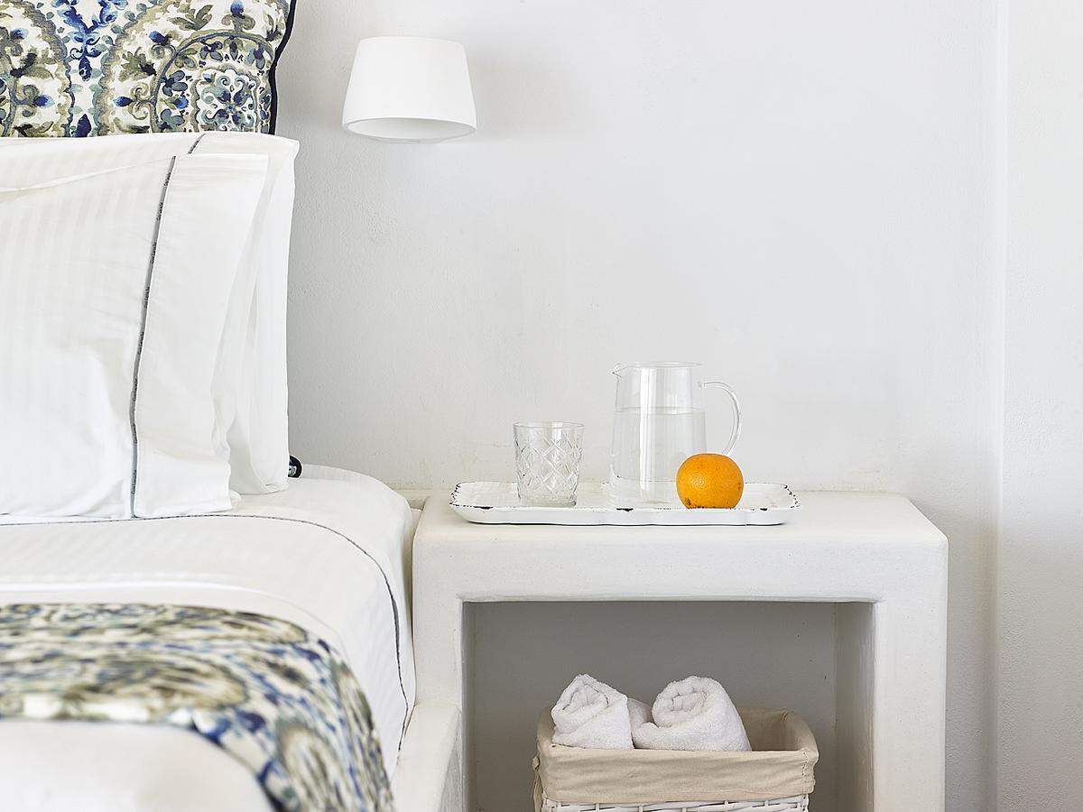 Lithos Luxury Rooms (Adults Only) Adamantas  Dış mekan fotoğraf
