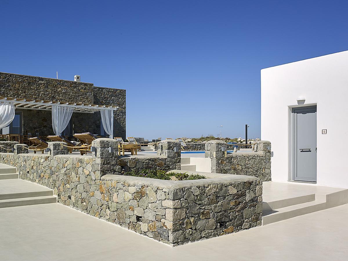 Lithos Luxury Rooms (Adults Only) Adamantas  Dış mekan fotoğraf