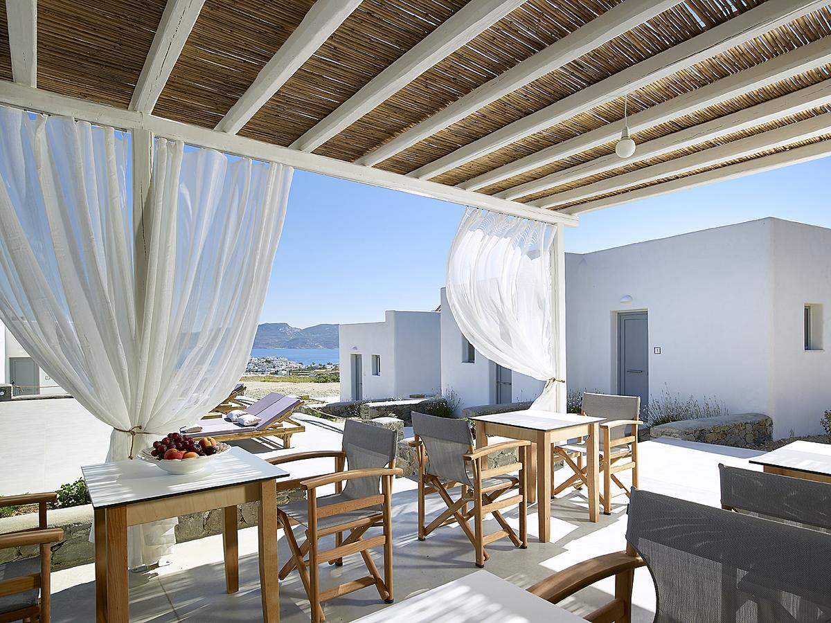 Lithos Luxury Rooms (Adults Only) Adamantas  Dış mekan fotoğraf