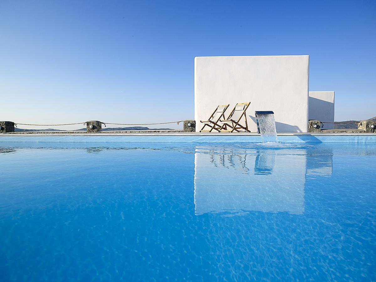 Lithos Luxury Rooms (Adults Only) Adamantas  Dış mekan fotoğraf