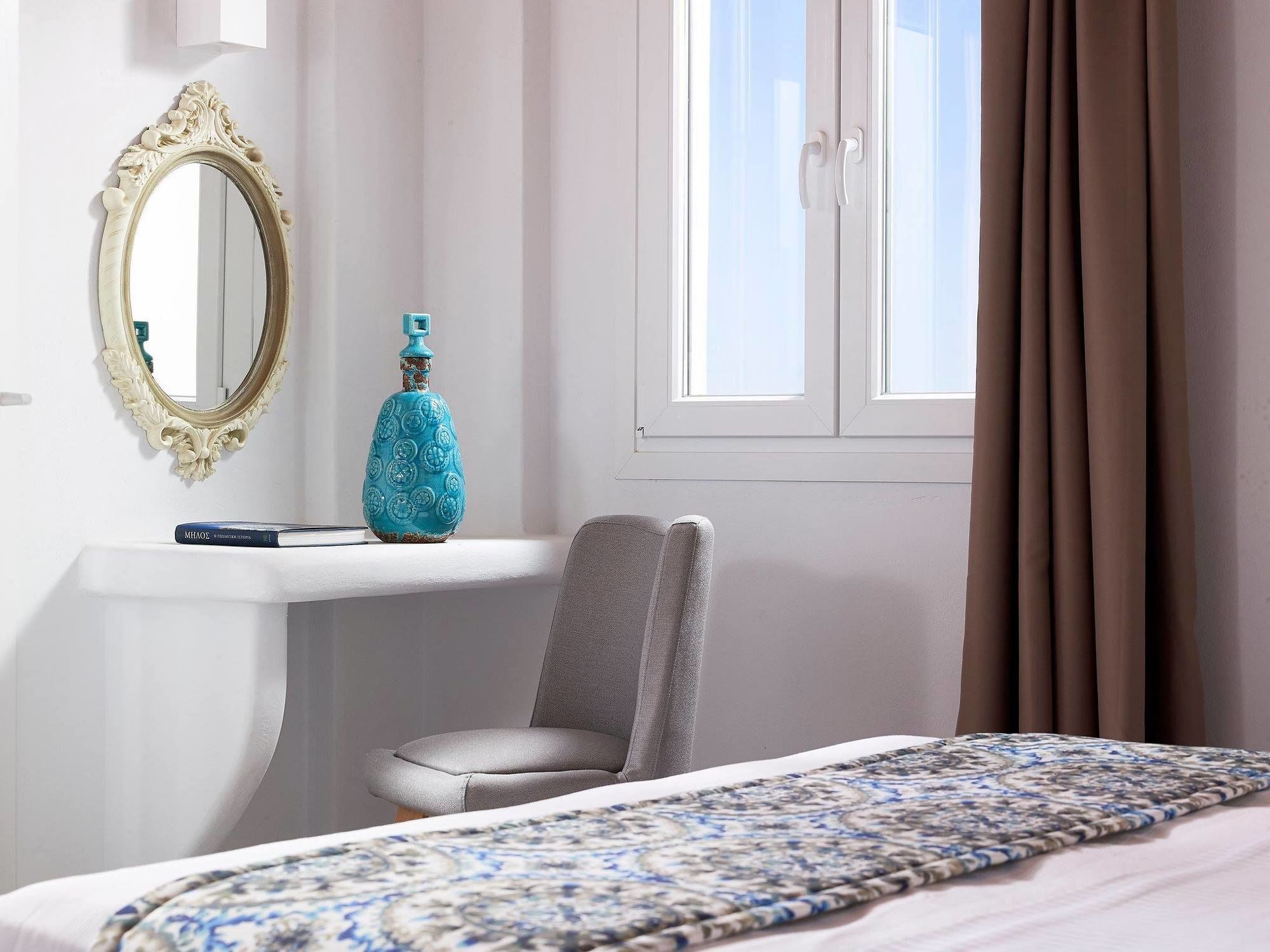 Lithos Luxury Rooms (Adults Only) Adamantas  Dış mekan fotoğraf
